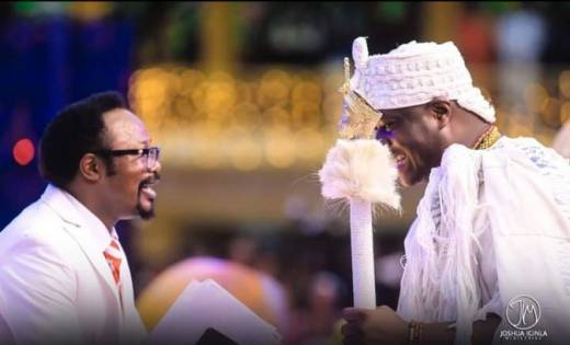 Ooni Of Ife Surprises Prophet Joshua Iginla With 10 Cows To Celebrate Mother’s Burial