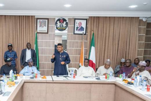 2023 Election: Former and present speakers of PDP-controlled House of Assembly praise Udom Emmanuel